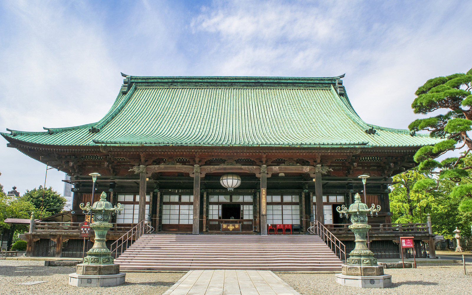 Gokoku-ji Temple;10 Top Things to Do in Ikebukuro | Ikebukuro Attractions