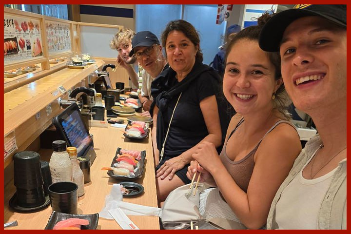 Best Food Tour in Osaka – Explore Japan’s Street Food Capital (2025)